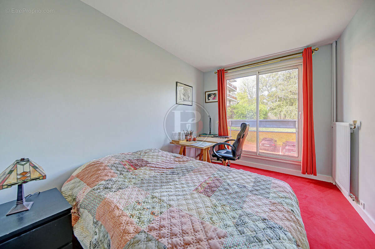 Appartement à MAREIL-MARLY