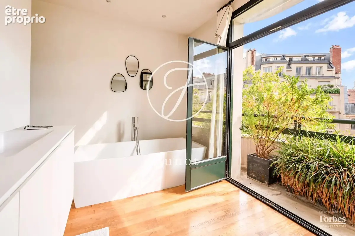 Paris 7e - SÈVRES-BABYLONE - Appartement familial d’exception - 8 pièces - 248,52m² Carrez - 4 chambres - Balcons - Vues dégagée - photo 22