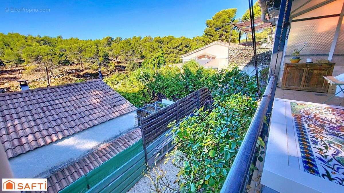 Photo 6 - Maison à LE CASTELLET