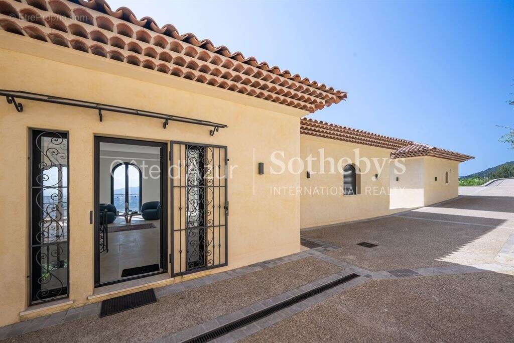 Maison à SPERACEDES