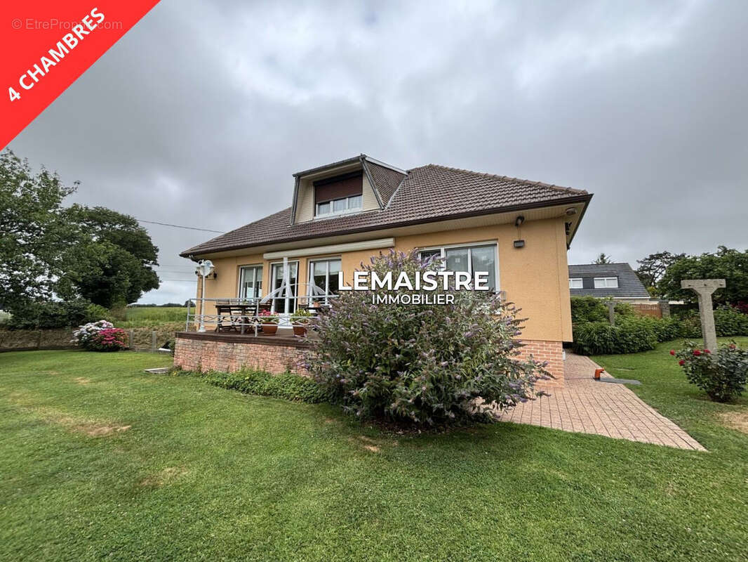 Maison à vendre- Gonneville La Mallet- 114 m2-  4 chambres - photo 1
