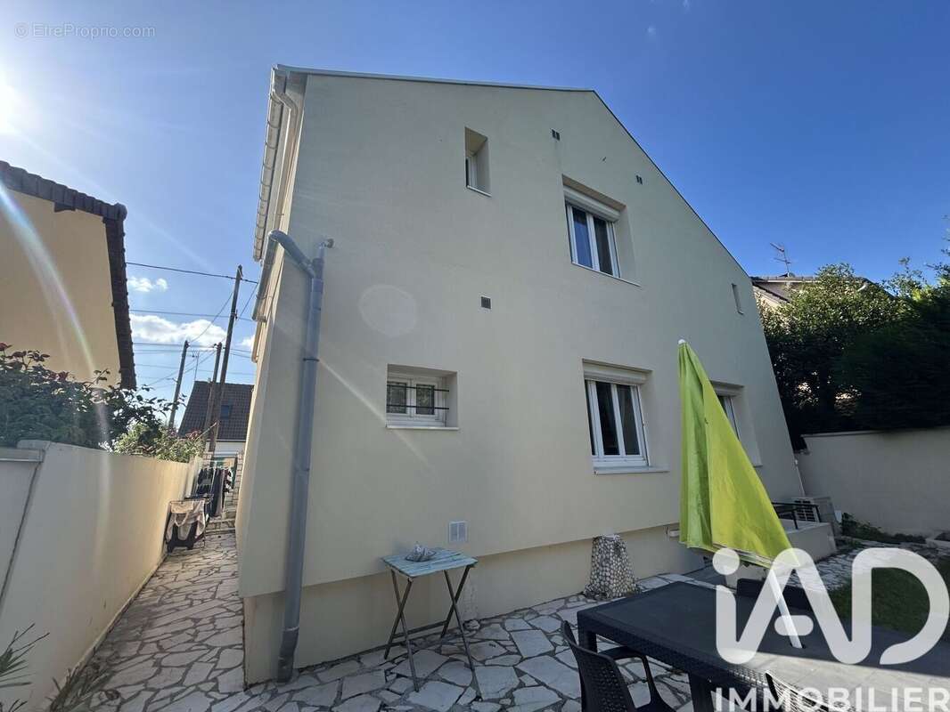 Photo 2 - Maison à ARNOUVILLE-LES-GONESSE