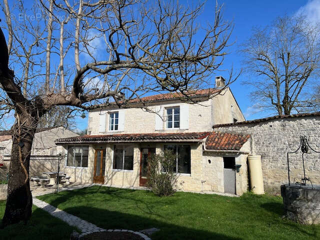 Maison à MERPINS