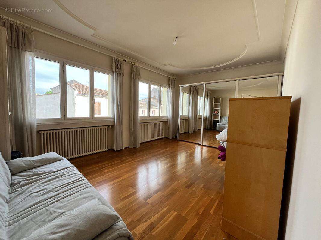 Maison à VILLENEUVE-SUR-LOT