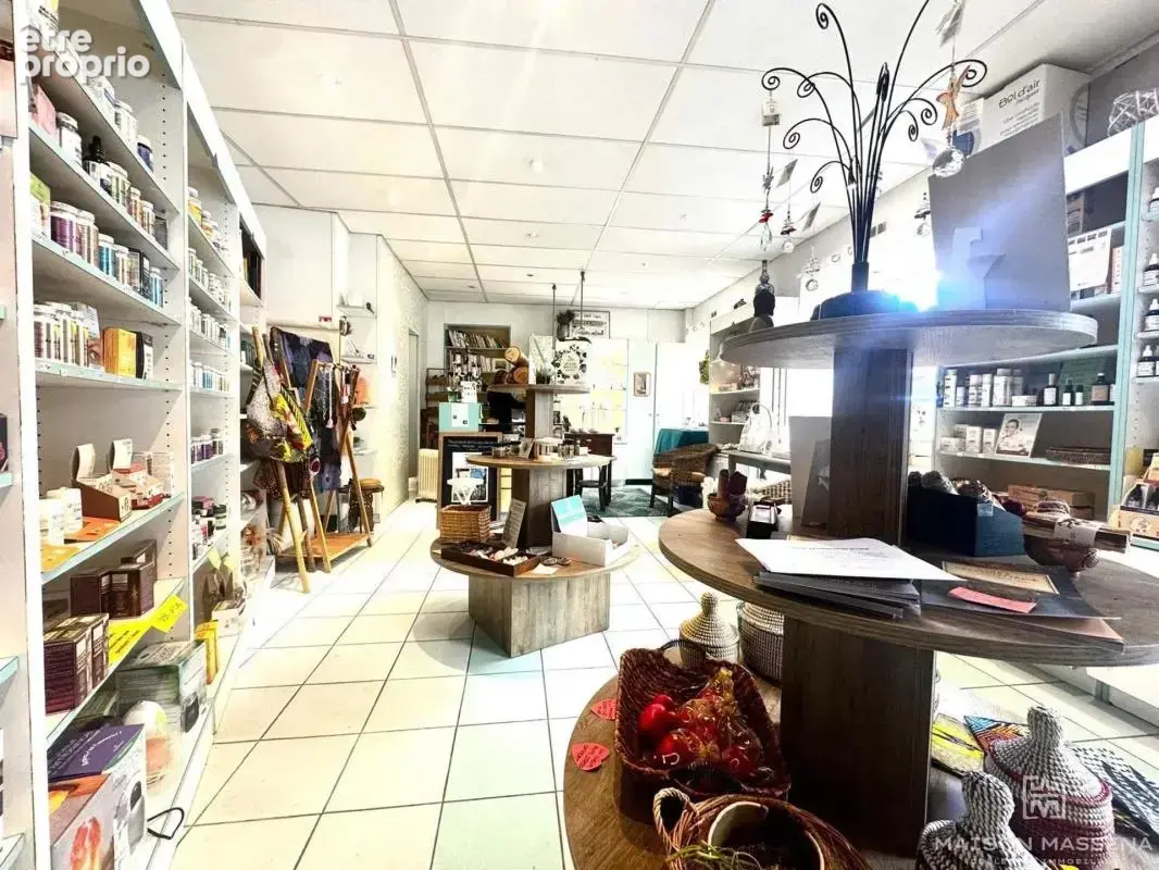 Fonds de commerce - photo 3