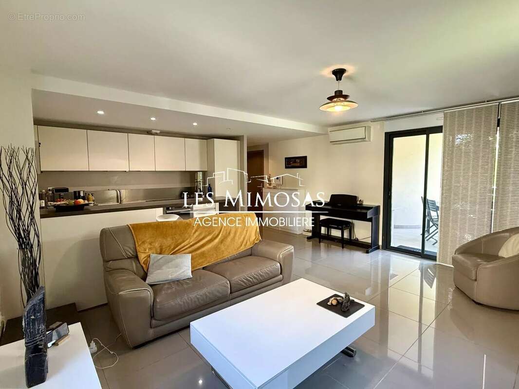 Appartement à SAINT-RAPHAEL