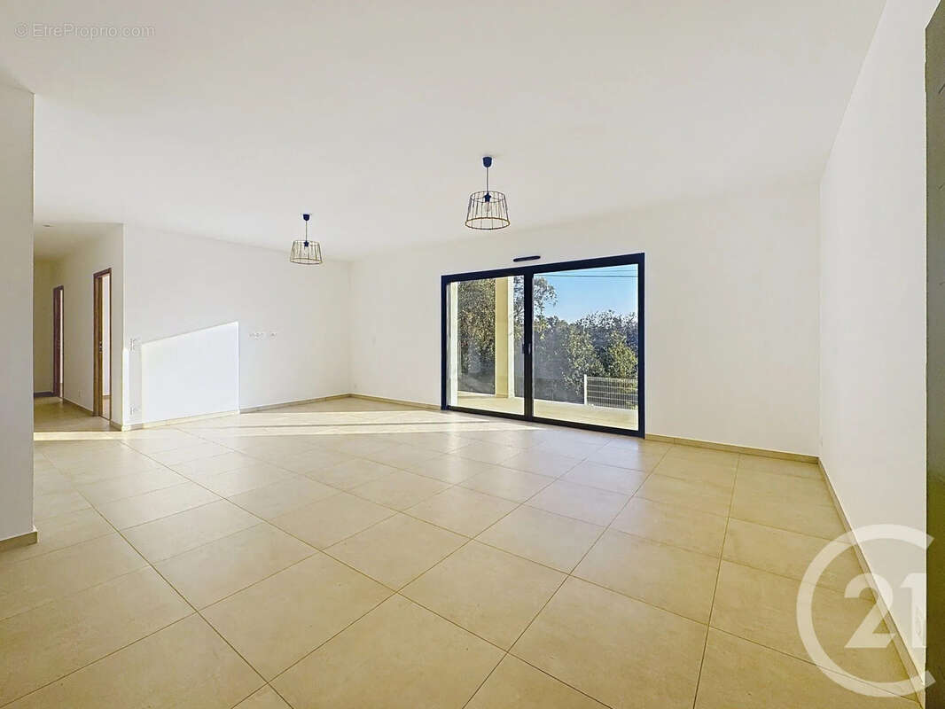 Maison à SAN-NICOLAO