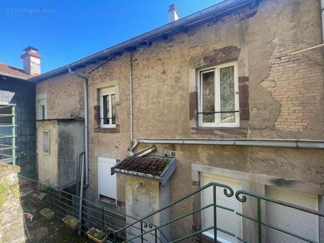 Appartement 174 m² à Plombieres-Les-Bains  - photo 2