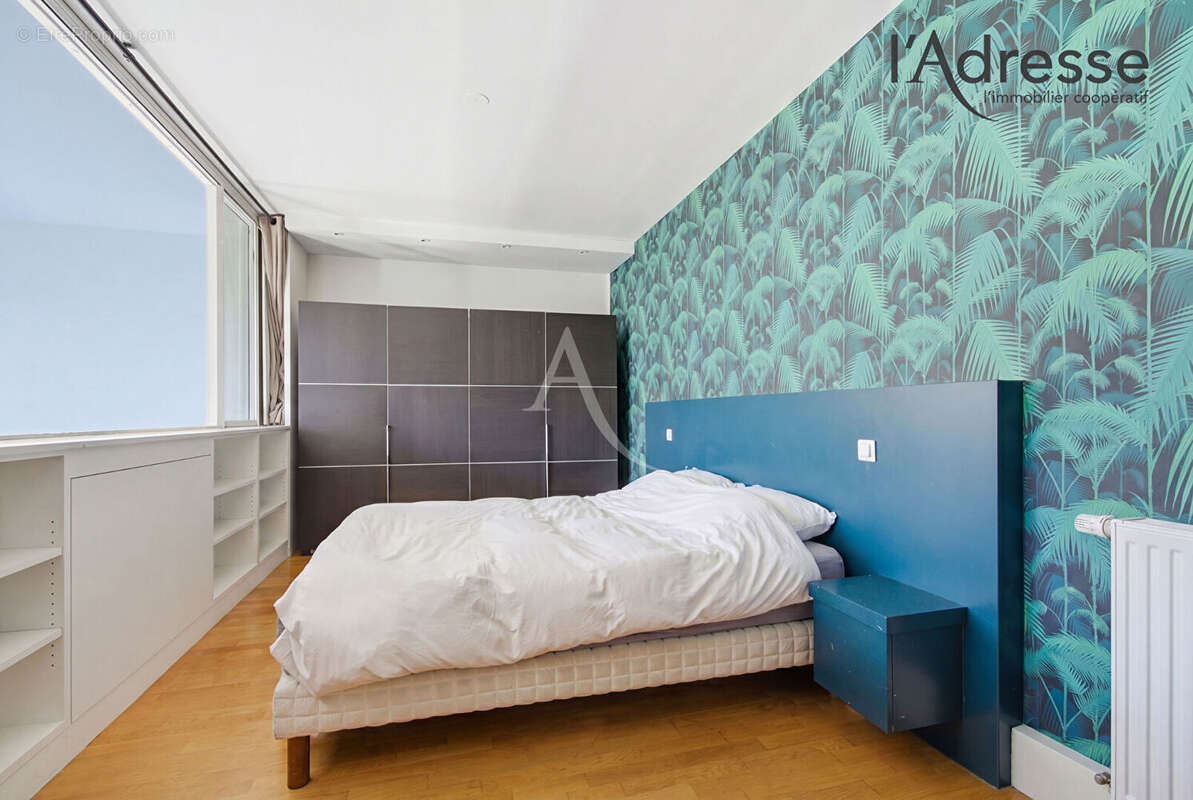 Appartement à SURESNES