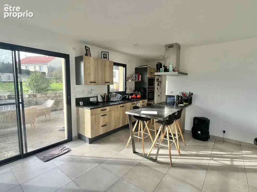 Maison 7 pièces 120 m² à vendre à Pont-Saint-Martin (44860) - photo 4