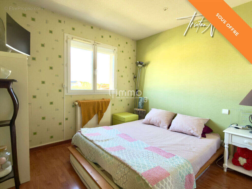 Villa 4 faces de 113 m2 - 4 chambres - piscine - Latour-Bas-Elne - photo 11