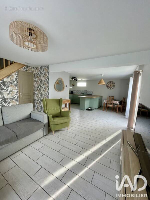 Photo 1 - Maison à MAFFLIERS