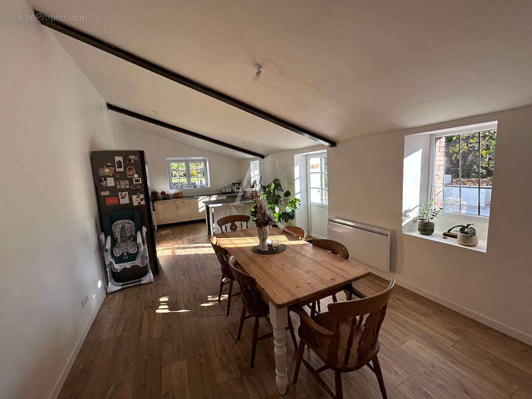 Maison à LA CHAPELLE-HERMIER