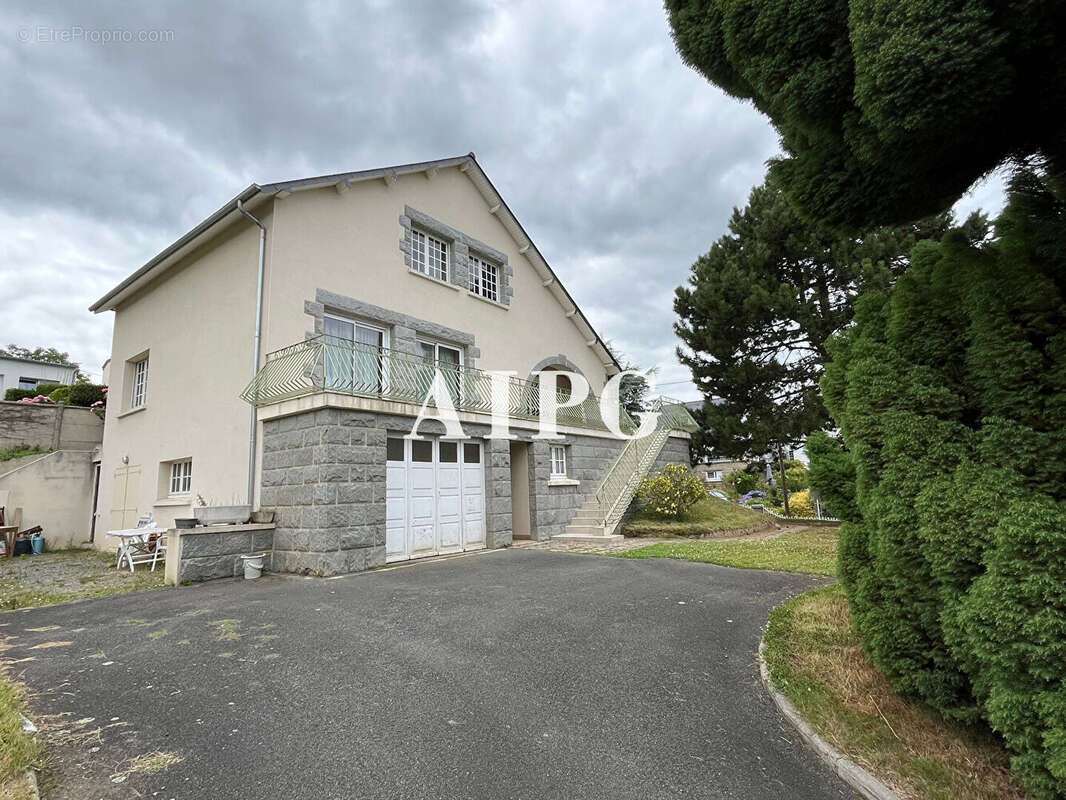 Maison à ETABLES-SUR-MER