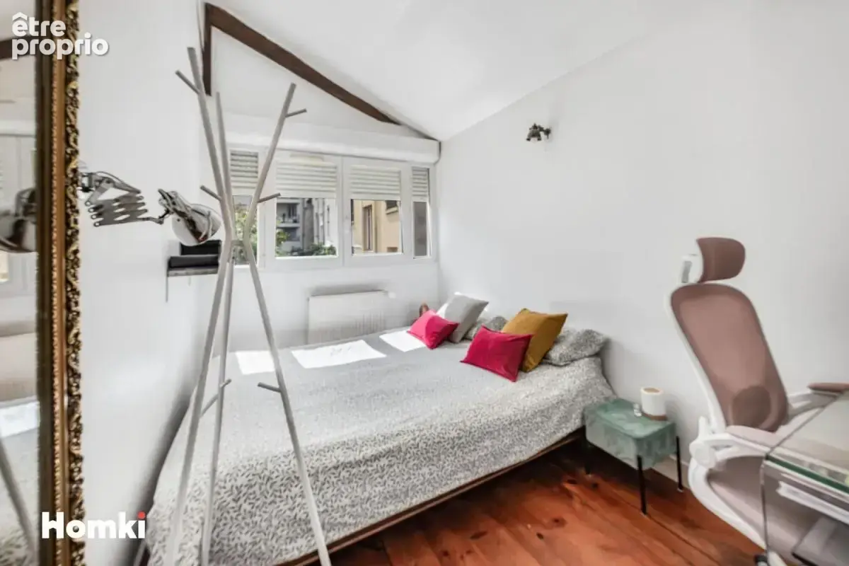 Appartement T5 de 167 m²- LYON 8ᵉ (Secteur Mairie du 8ᵉ / Maison de la Danse) - photo 12