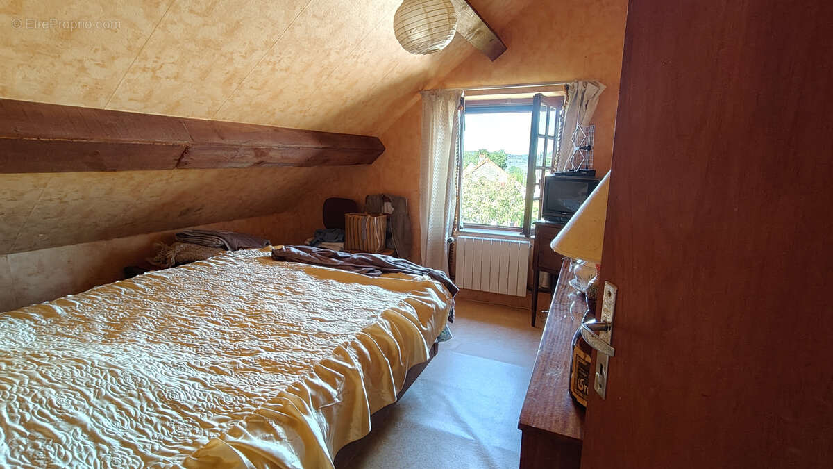Maison à JOUEY