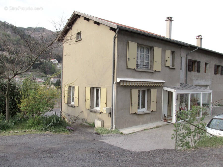 Maison à LE CHEYLARD