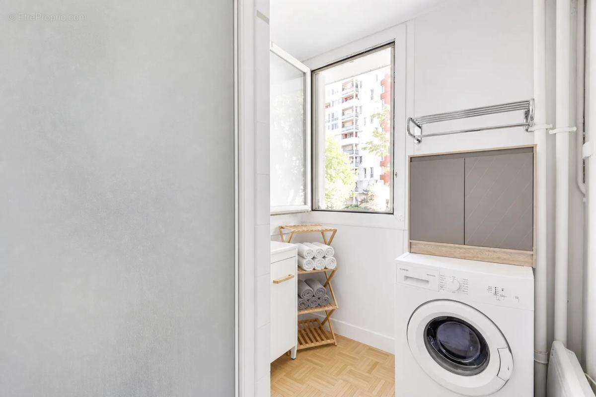 Appartement à VILLENEUVE-LA-GARENNE