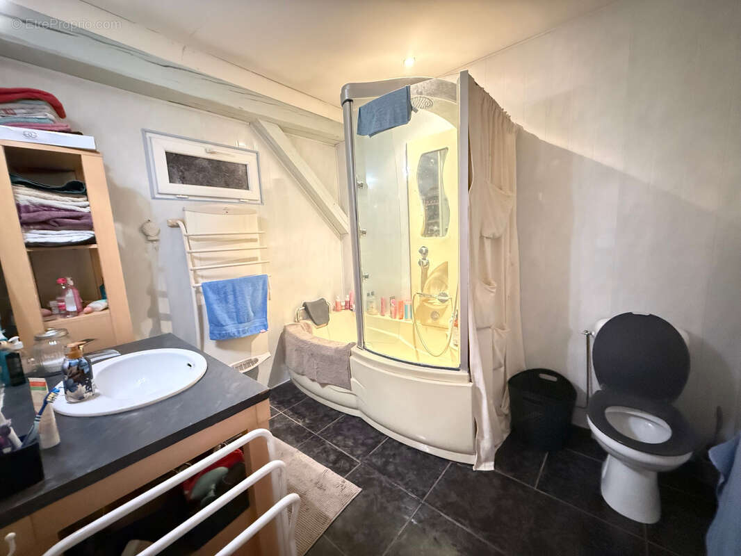 Maison à SAINT-ETIENNE-LES-REMIREMONT