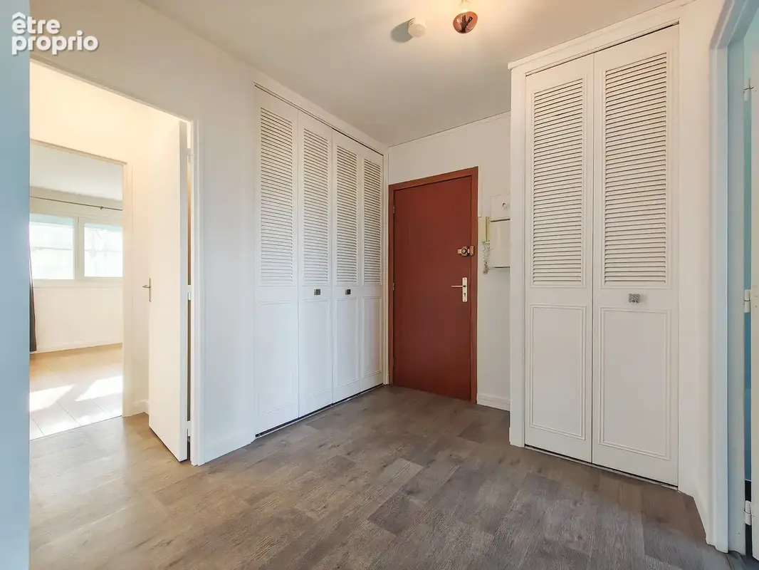 Appartement 3 pièces rénové résidence Danielle - photo 4
