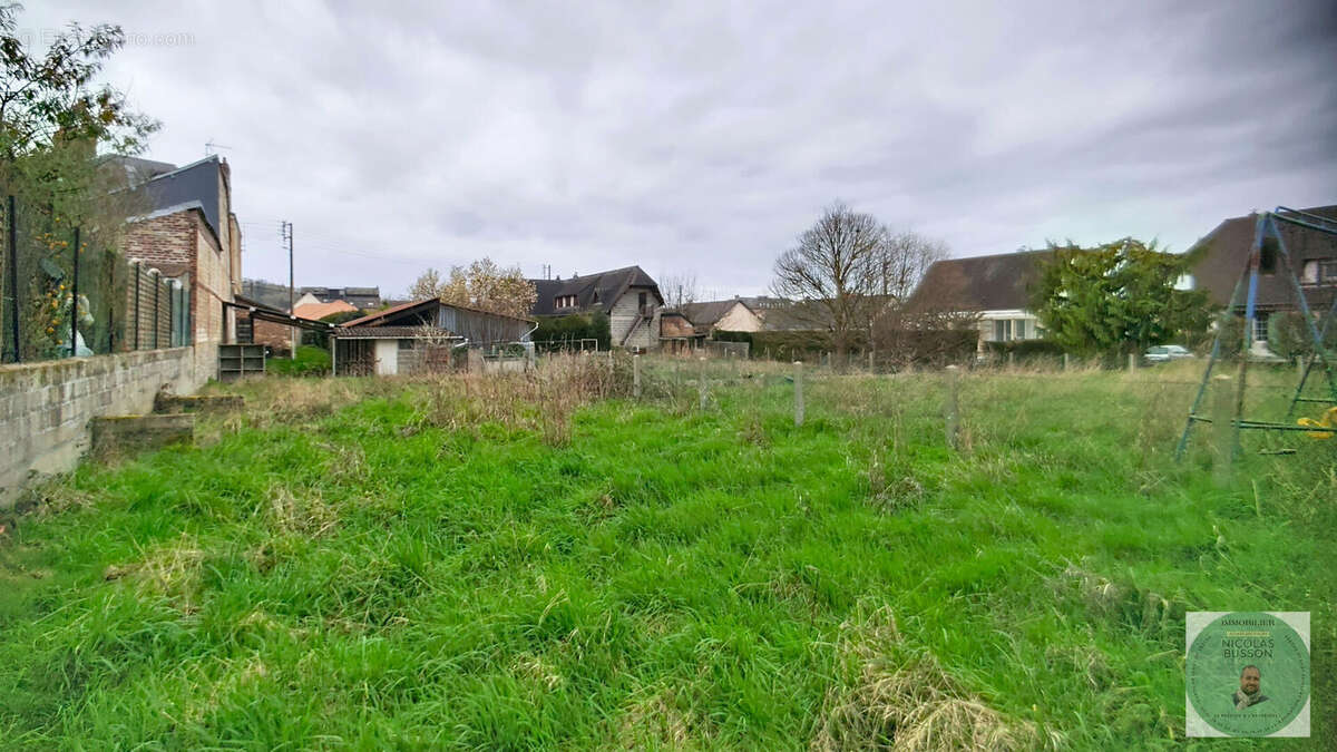 Terrain à CAUDEBEC-LES-ELBEUF