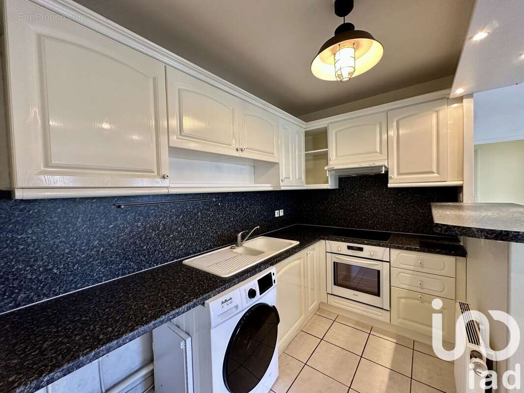 Photo 4 - Appartement à SAINT-GERMAIN-LES-CORBEIL