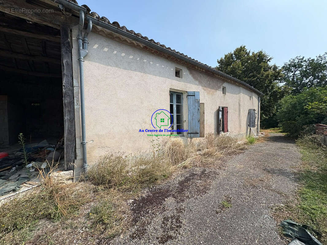 Maison 169 m² à Laroque-Timbaut  - photo 3