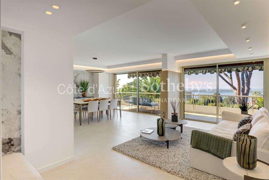 Appartement à CANNES