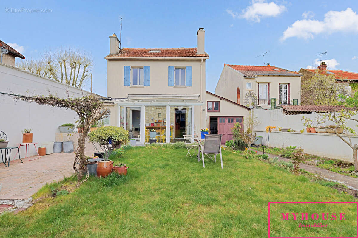 Maison à BAGNEUX
