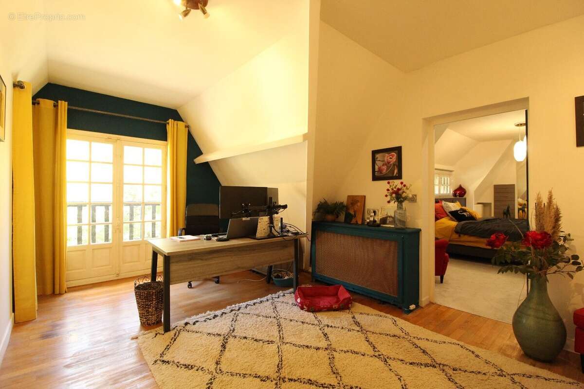 Maison à HOULBEC-COCHEREL