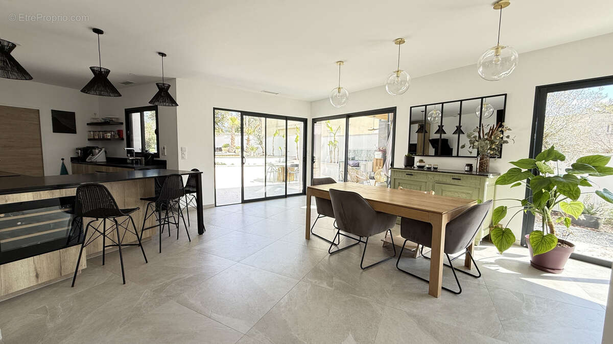 Maison à CASTELNAU-LE-LEZ