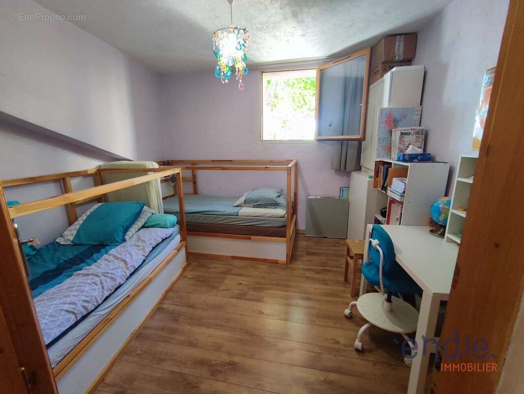 Appartement à LORGUES