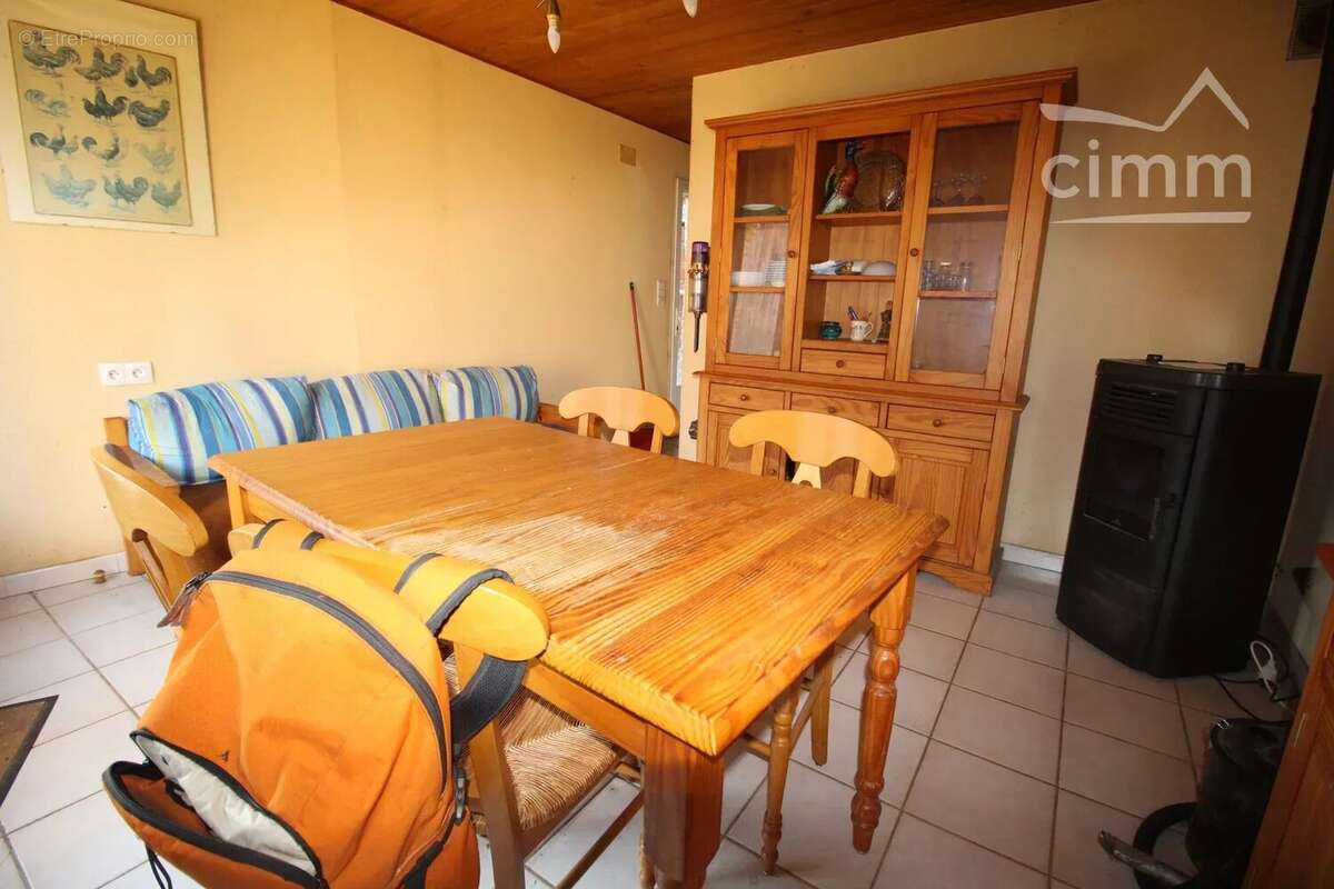 Maison à SAINT-JEAN-DE-PARACOL