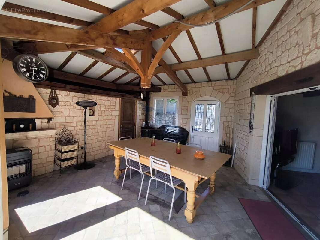 Maison à VILLEFRANCHE-SUR-SAONE