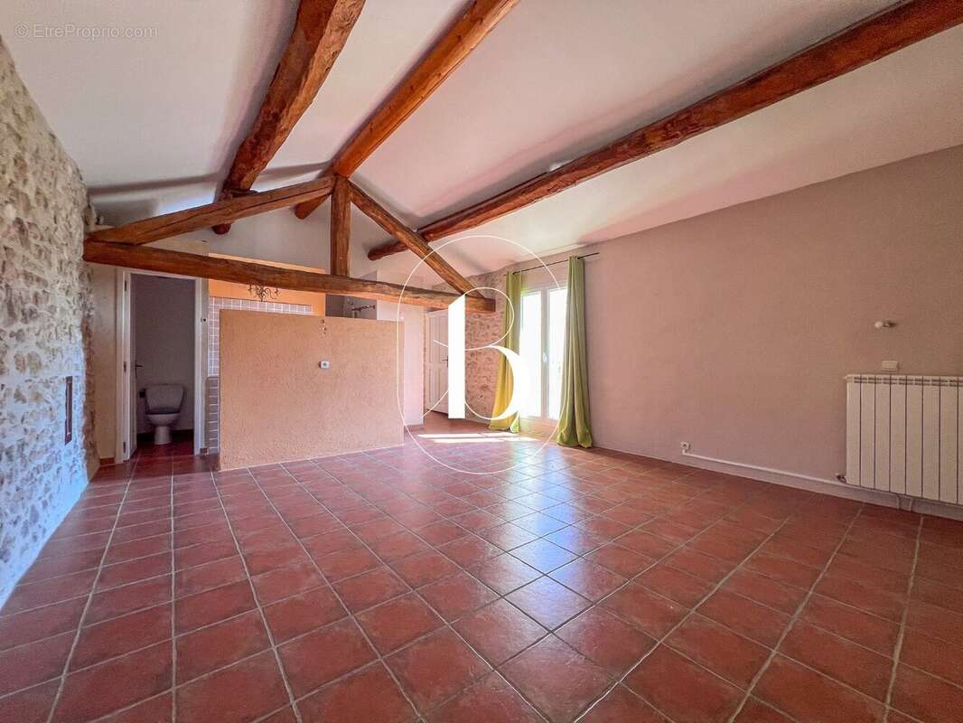 Maison à GOUDARGUES