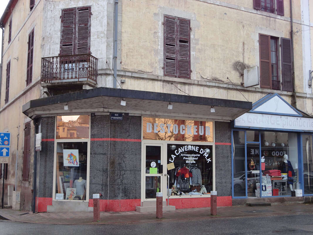 Commerce à LAPALISSE