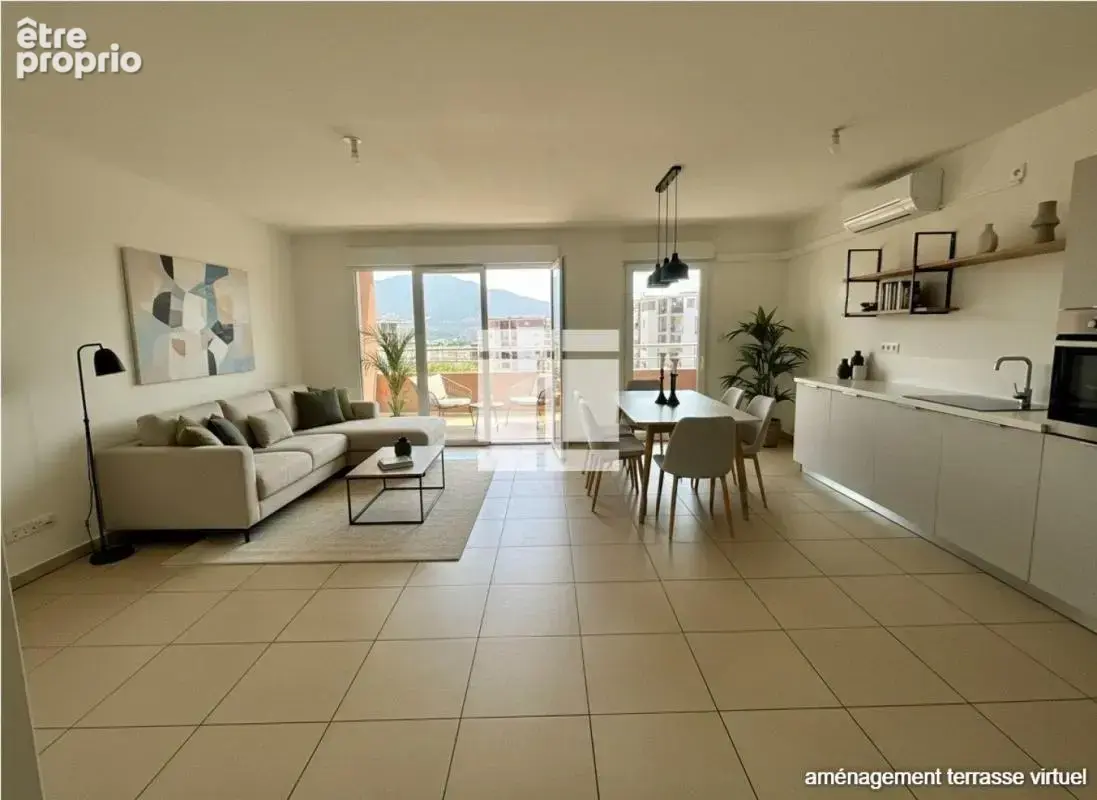 F4 de 80 m² avec terrasse, climatisation, 2 parkings privatifs, étage élevé - photo 3