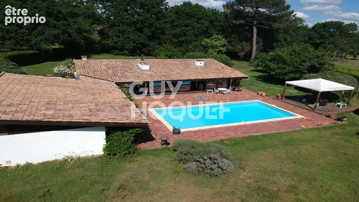 Proche LA BREDE cette Maison d'Architecte esprit bassin coche toutes les cases... - photo 2
