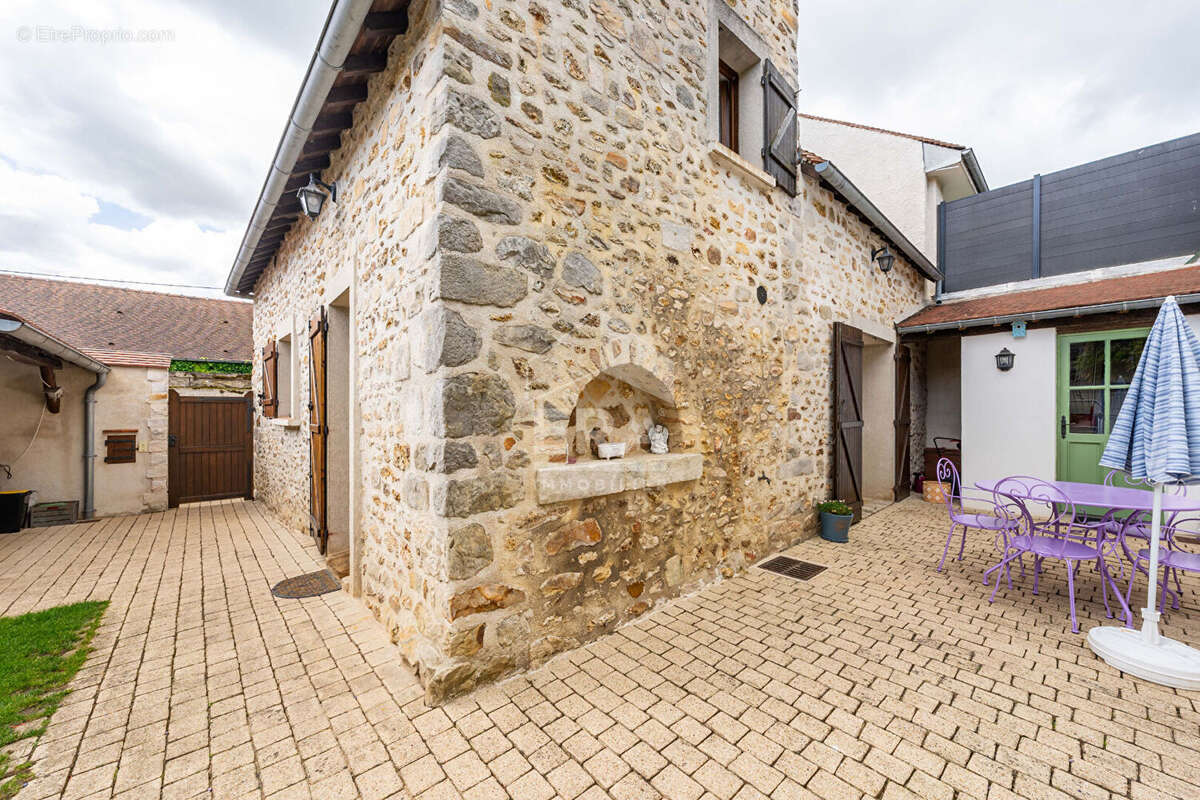 Maison à ECHARCON