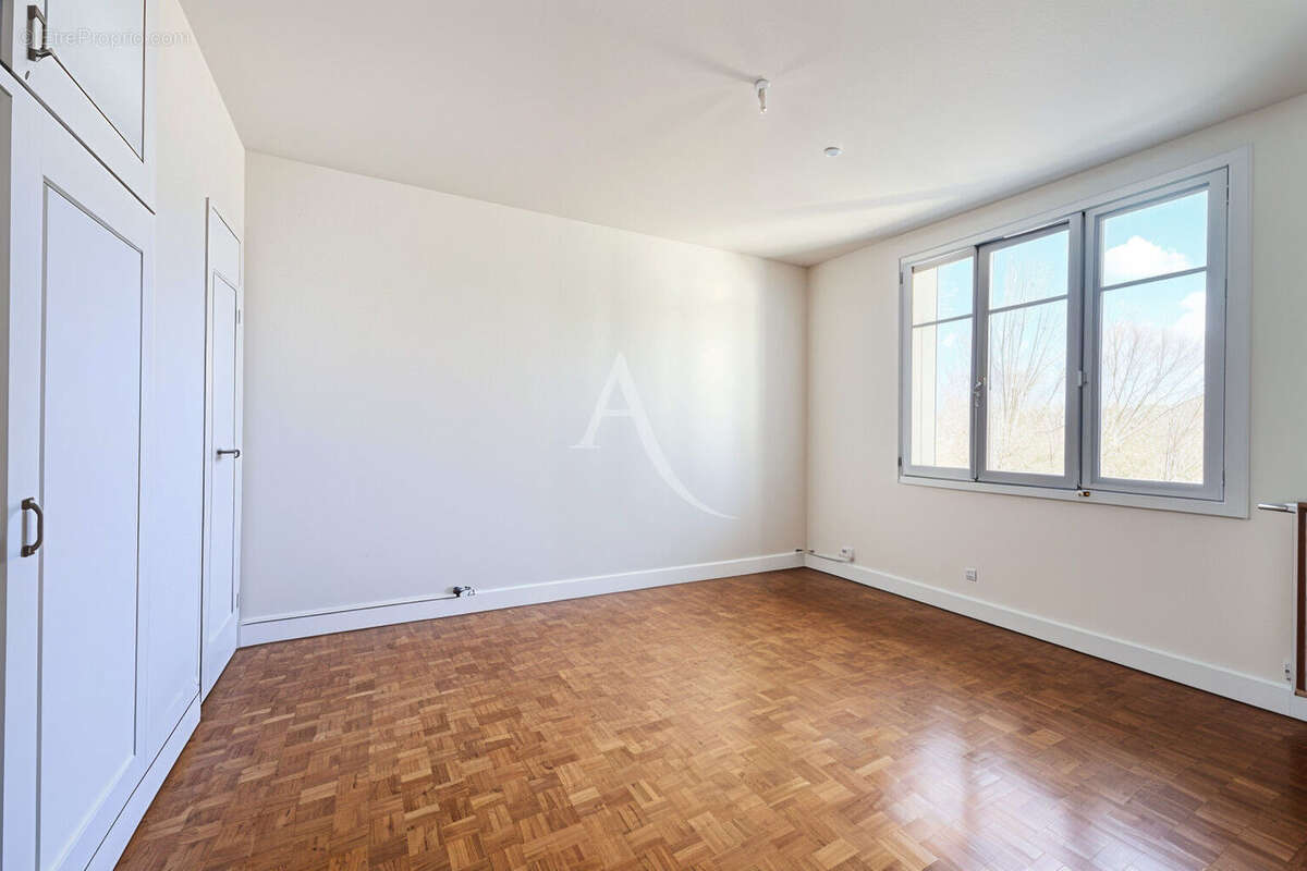 Appartement à VILLIERS-SUR-MARNE