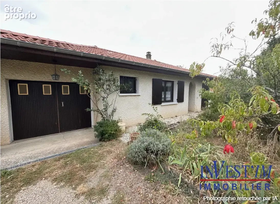 Photo Maison à Saint-Genis-Laval au prix de 375 000€