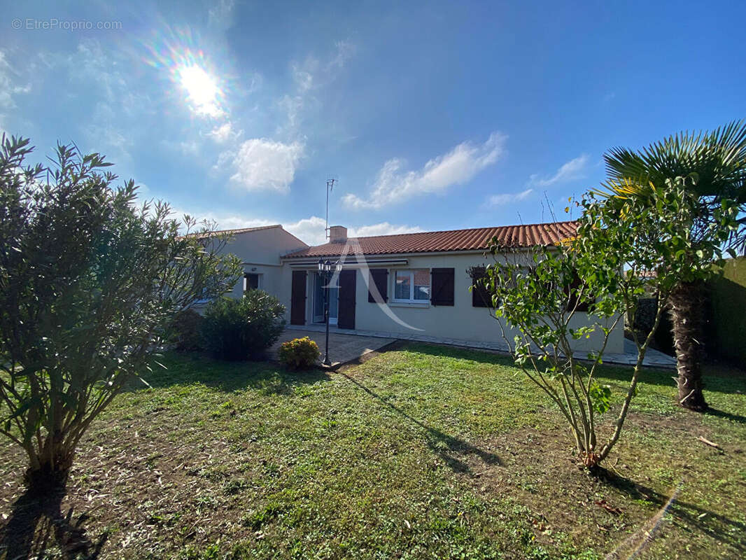 Maison à LONGEVILLE-SUR-MER