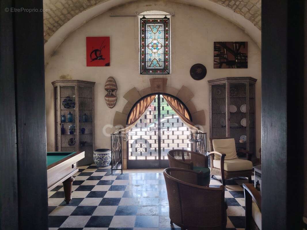 Maison à vendre 7 pièces CRAVANT (89) - photo 2