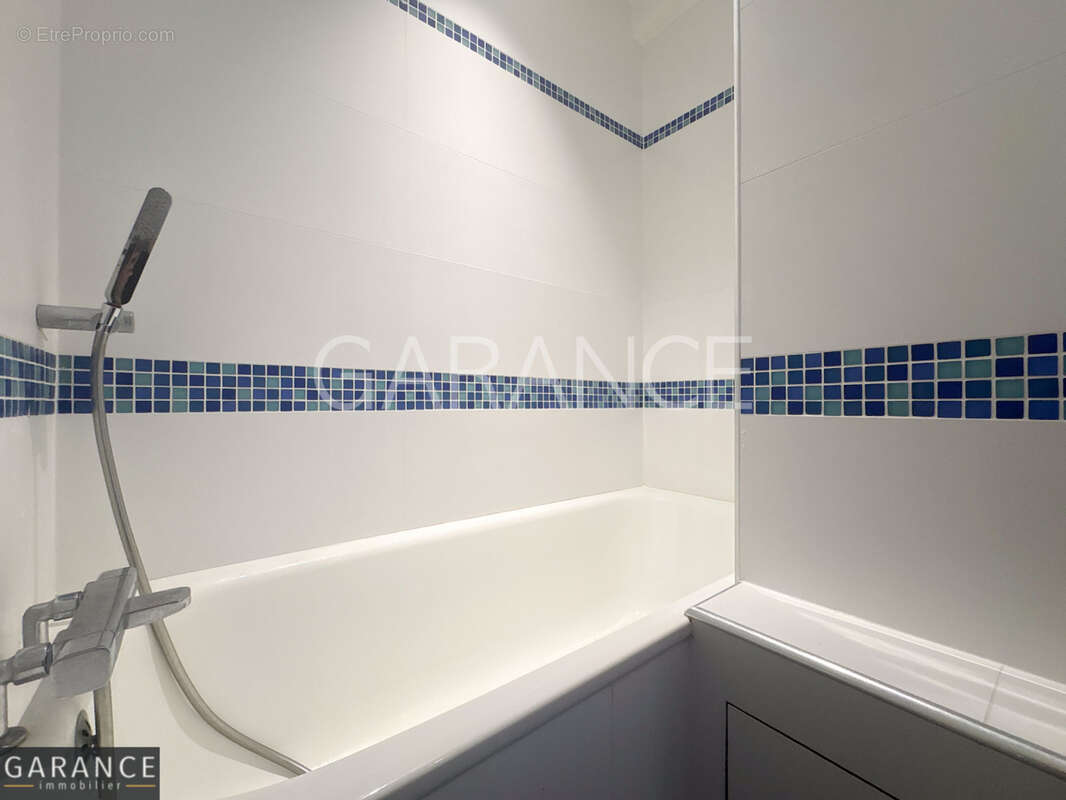 Appartement à PARIS-12E
