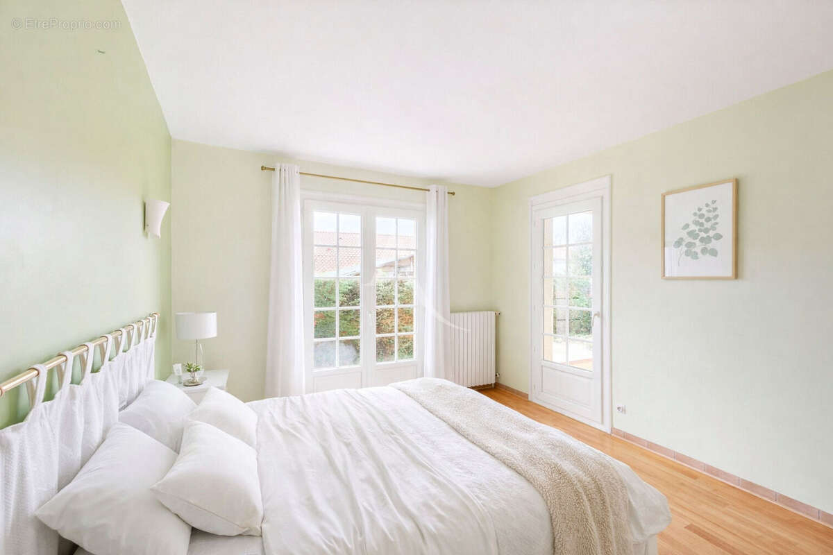 Maison à SAINT-ORENS-DE-GAMEVILLE