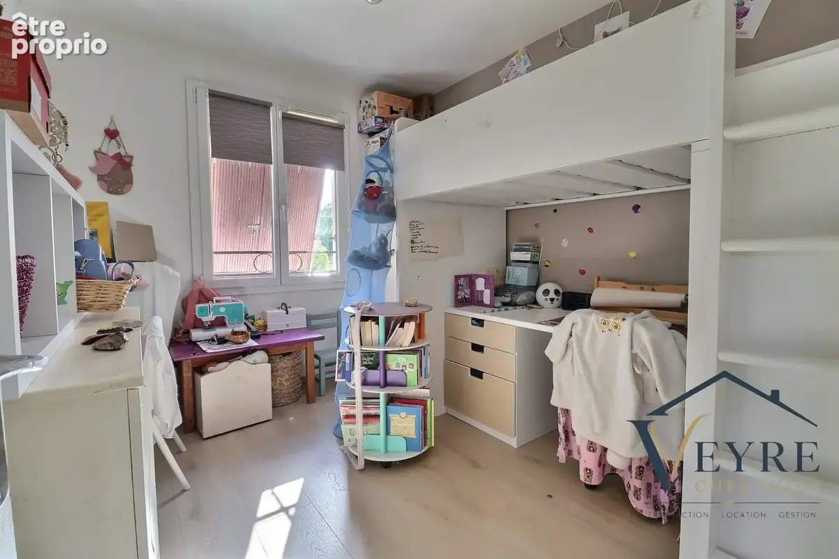 Maison 4 pièces 75 m² à vendre à Vic-Le-Comte (63270) - photo 8