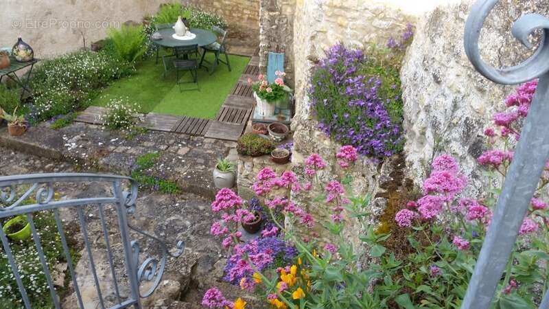 Maison à vendre 4 pièces LOUIN (79) Terrain clos 478 m² - photo 9