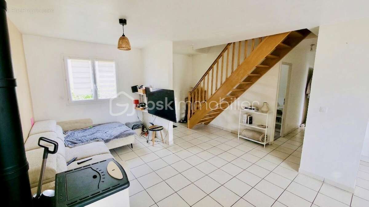  EN EXCLUSIVITÉ  sur Courcelles les Lens Maison 89 m2 - photo 2