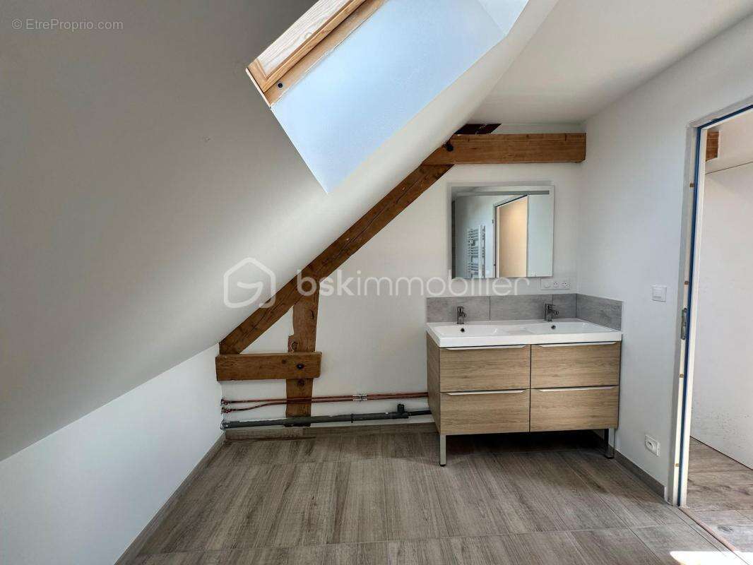 Maison familiale 155 m² – 4 chambres  – Terrain 1 377 m² – Auzouer-en-Touraine - photo 15