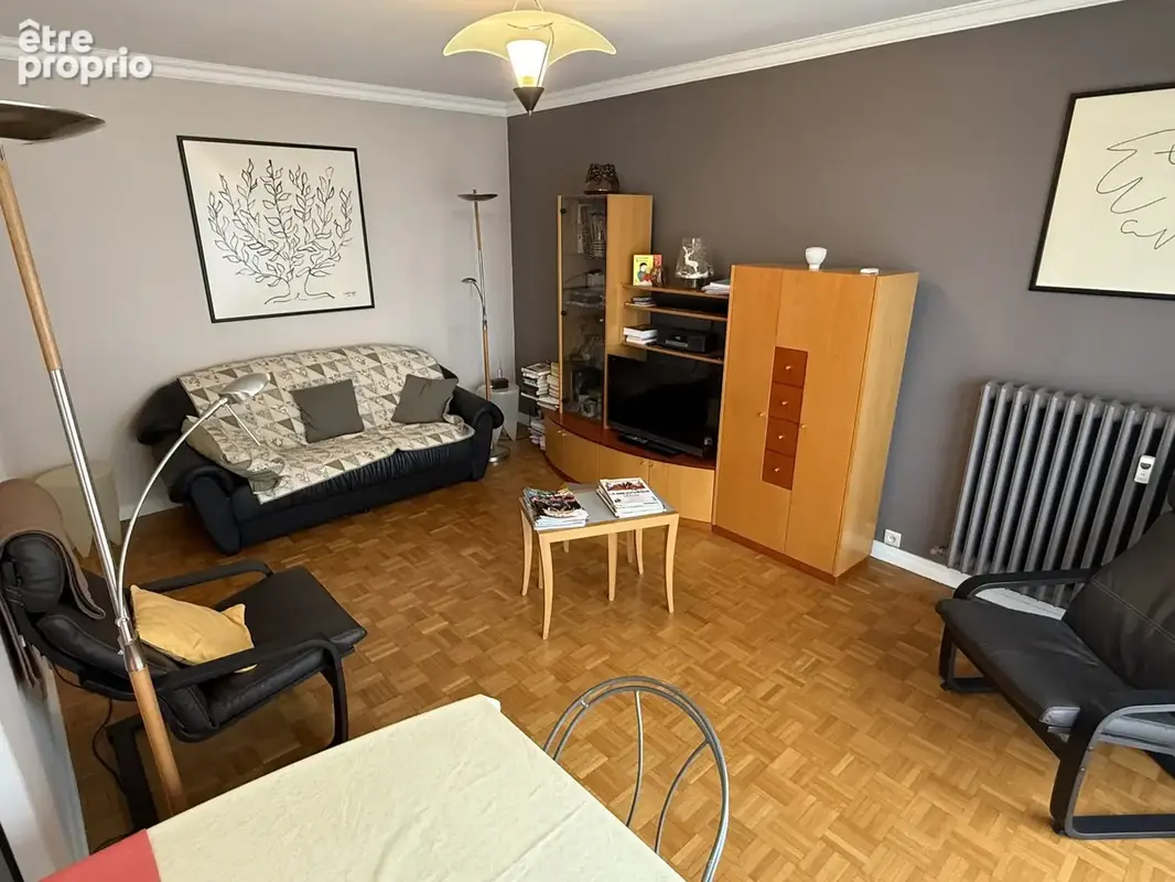 Appartement 70 m² à Saint-Fons  - photo 4